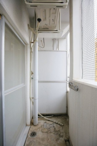 スカイコート入谷のバルコニー