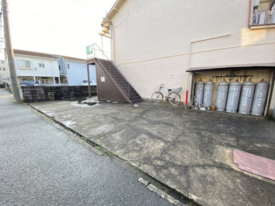 【駐車場】 | OKハウス有家 | 軽自動車専用駐車場