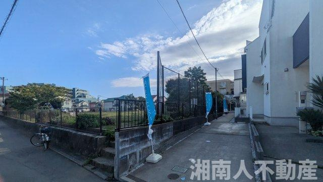 藤沢市片瀬５丁目２１０３戸建ての周辺