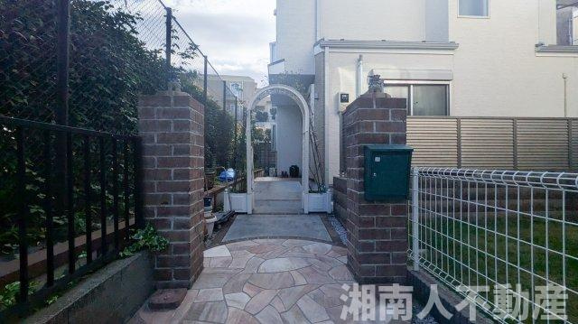 藤沢市片瀬５丁目２１０３戸建ての外観|外観です