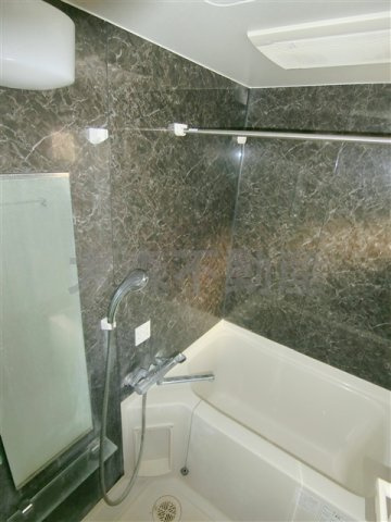 ハーモニーレジデンス大森山王＃002の浴室