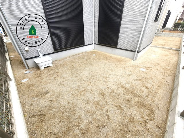 福岡市西区石丸3丁目第2-2棟（2号棟）　の庭|お庭で自由な時間を過ごせます。