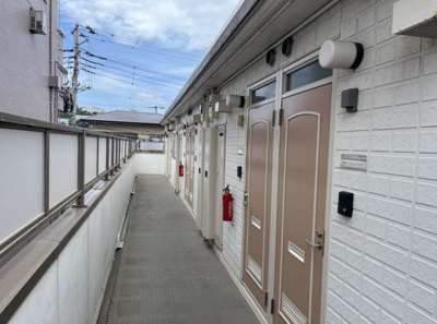 【ロビー】 | メゾンいずみ