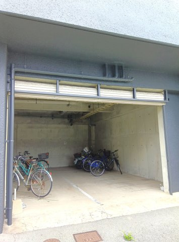 グランカーサ大牟田駅の駐車場|駐輪場