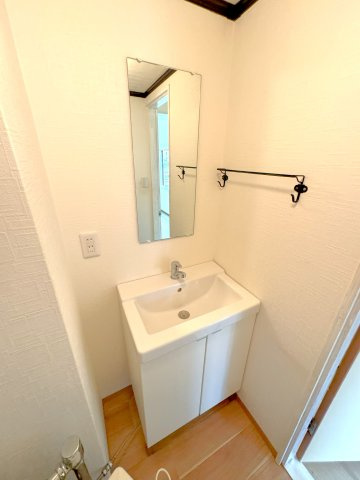 グランカーサ大牟田駅の独立洗面台|※他号室の写真の為異なる場合は、現況優先とします。