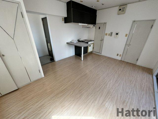 ベルエアーIIの居間・リビング