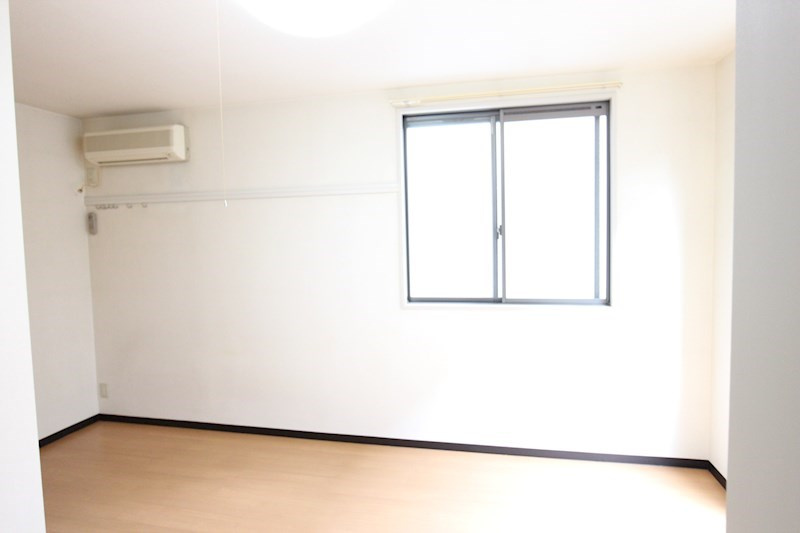 メゾン・セシリアの居間・リビング