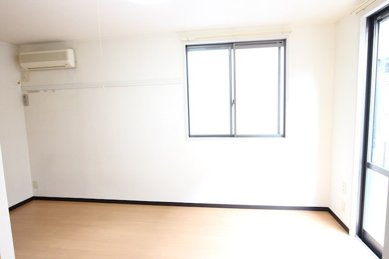 メゾン・セシリアのその他