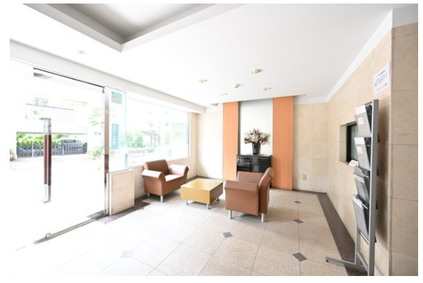 ペガサスマンション目白のロビー