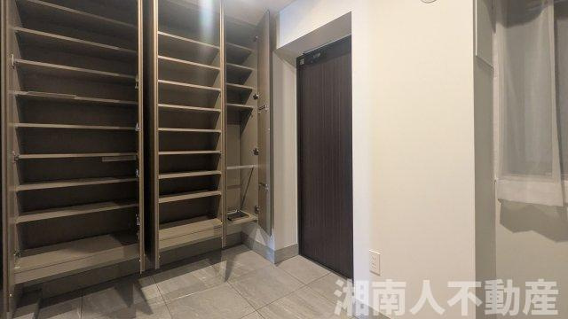 クリオ鵠沼海岸グランロワの収納|ちょっとした収納スペースも充実しています