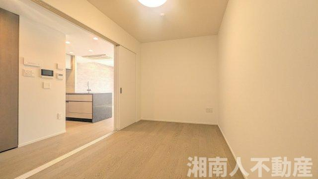 クリオ鵠沼海岸グランロワの洋室|コンパクトで使いやすい洋室です