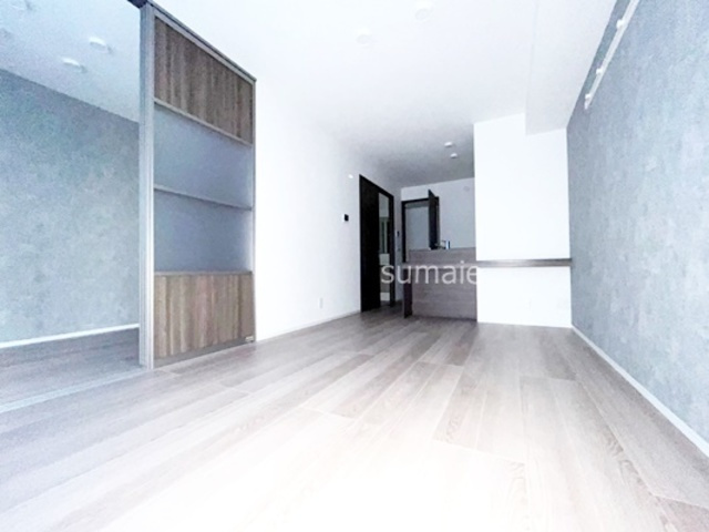 ノースシャトーの洋室|広めのリビングです！