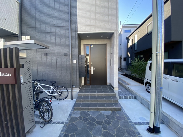 ノースシャトーのエントランス|入口になります