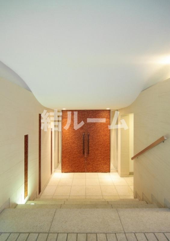 豊島区西池袋４丁目の賃貸マンションのロビー