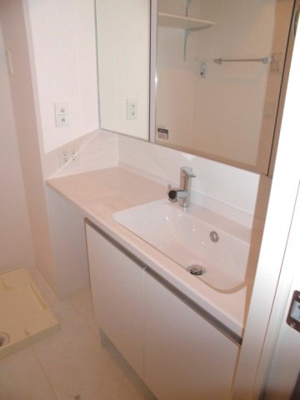 【洗面所】 | シャンティーユ大竹山Ⅱ | 忙しい朝には欠かせない洗面所です