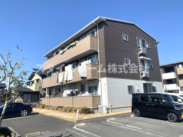 D-room OMODAKAB棟の外観