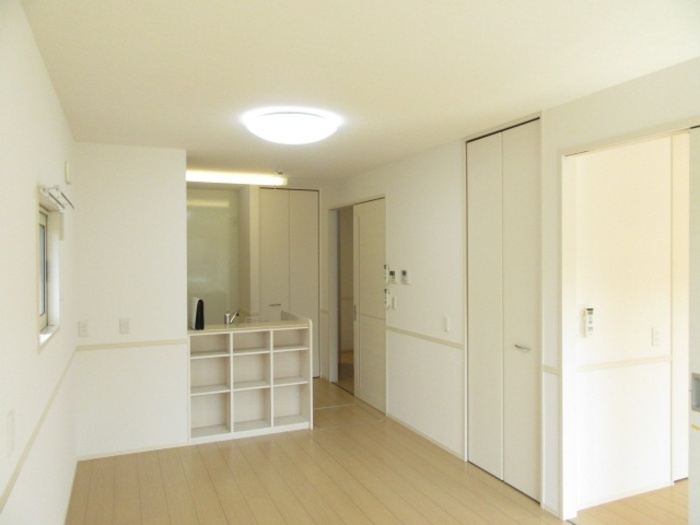 D-room OMODAKAB棟の居間・リビング