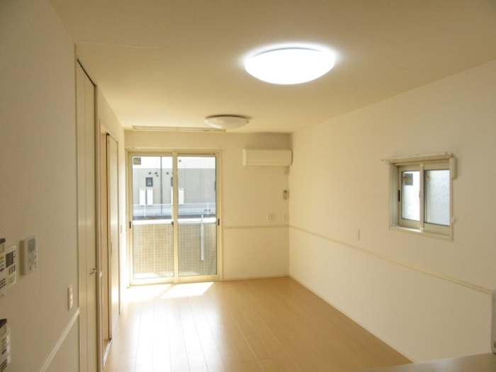 D-room OMODAKAB棟の内装