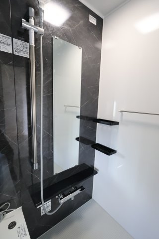 【浴室】 | 《仲介手数料無料》上尾市藤波２丁目371(全1戸)新築一戸建てグラファーレ | 2025年11月3日 9:50 晴れ