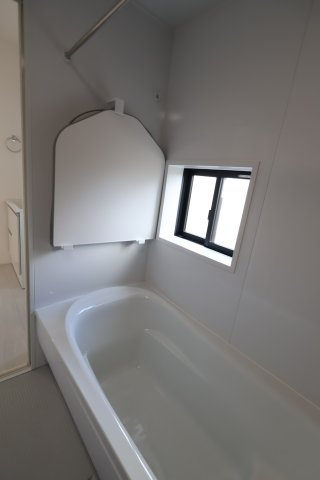 【浴室】 | 《仲介手数料無料》上尾市藤波２丁目371(全1戸)新築一戸建てグラファーレ | 2025年11月3日 9:50 晴れ