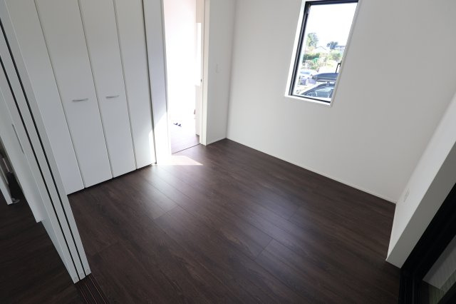 【洋室】 | 《仲介手数料無料》上尾市藤波２丁目371(全1戸)新築一戸建てグラファーレ | 2025年11月3日 9:50 晴れ