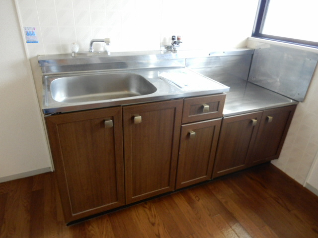 姫路市御立西２丁目のハイツのキッチン