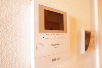 【セキュリティ】 | クレール | テレビモニター付きインターホン