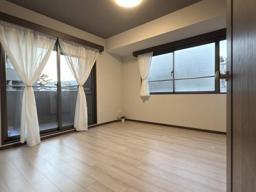 ファミール西宮・夙川公園