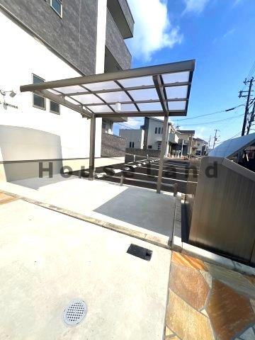 フジパレス秋月川田 の駐車場