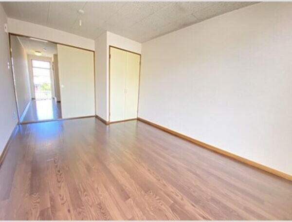 クマックスC　　　の居間・リビング