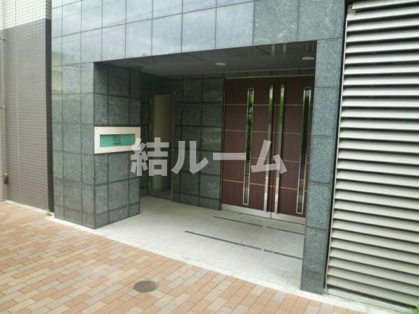 板橋区東坂下２丁目の賃貸マンションのエントランス