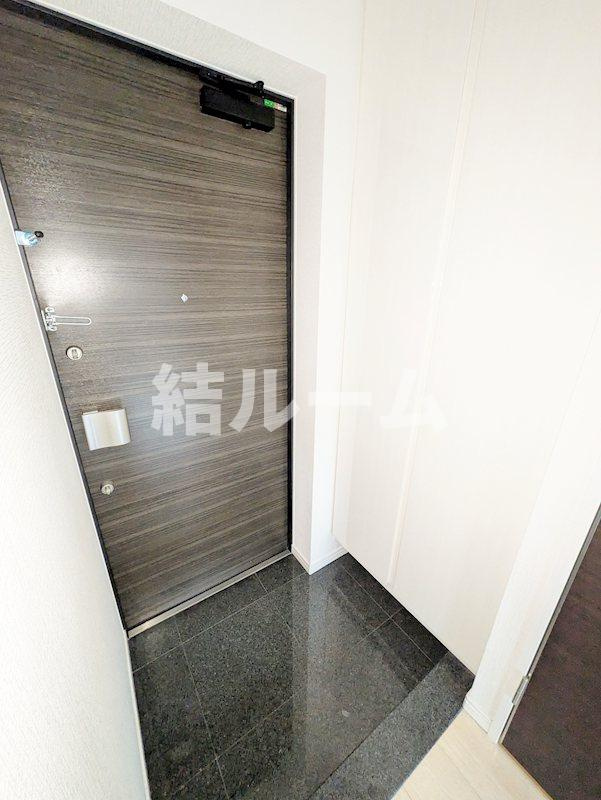 板橋区東坂下２丁目の賃貸マンションの玄関