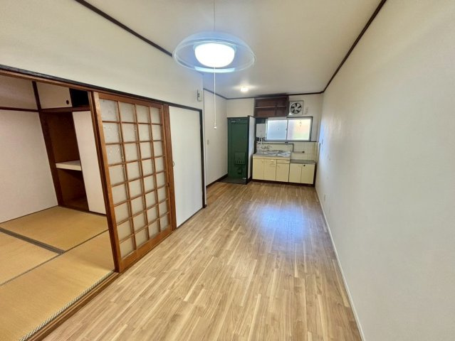 レインボープラザの居間・リビング