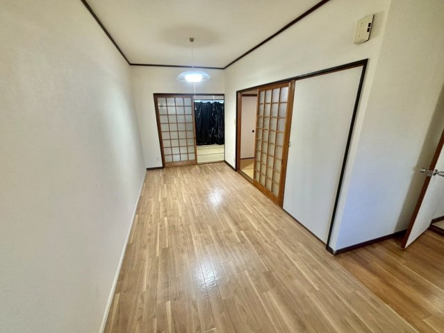 レインボープラザの居間・リビング