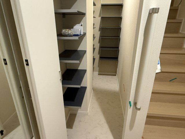 仮称）中央５丁目メゾンの玄関