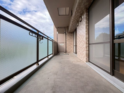 【バルコニー】 | ジオ緑地公園シティフォレスト