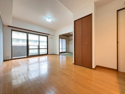 【内装】 | ジオ緑地公園シティフォレスト