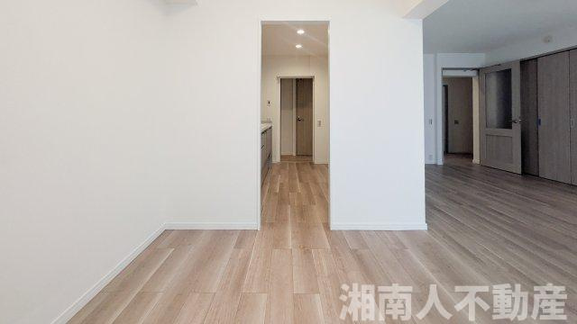 コーポ鵠沼B棟の居間・リビング|リビングです