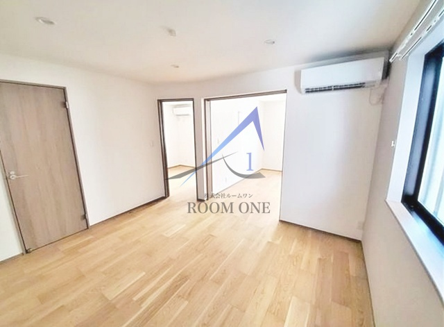 クレストラン蒲田の居間・リビング|洋室のお部屋です。