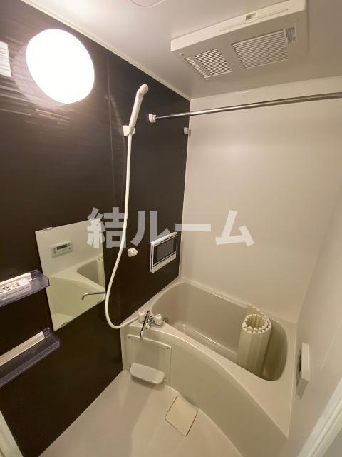 坂戸市三光町のアパートの浴室