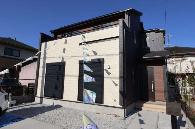《仲介手数料無料》上尾市井戸木１丁目23-9(全1戸)新築一戸建てブルーミングガーデンの外観|撮影日 2025年11月30晴れ日 9:45 晴れ