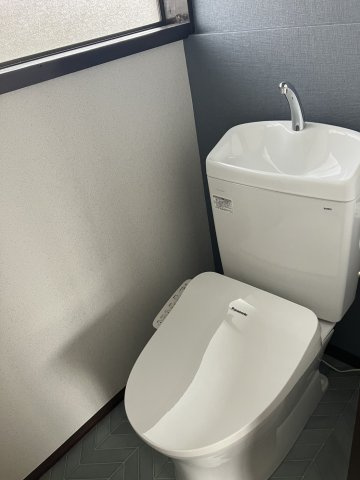 外山貸家のトイレ