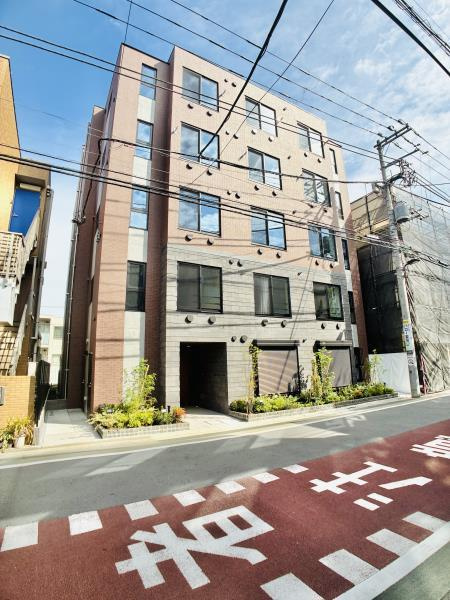 ＣＯＭＰＯＳＩＴＥ目黒鷹番の外観