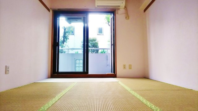 武蔵野市関前２丁目の賃貸マンションの和室