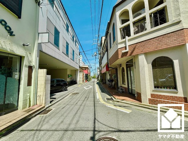 伏見区御駕籠町の前面道路含む現地写真|４月12日写真撮影