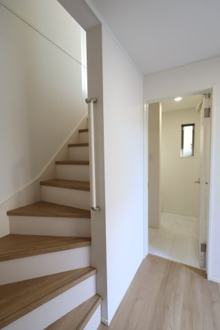 《仲介手数料無料》浦和区上木崎６丁目7-27(全1戸)新築一戸建てミラスモの内装|撮影日 2025年11月19日 13:40 晴れ