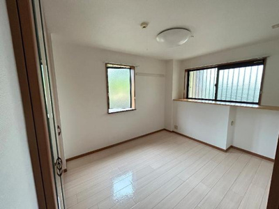 【寝室】 | ハイツ・サンドヒルズ | 洋室5.4帖