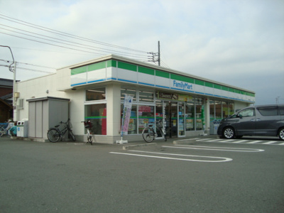 【周辺】 | エクセレンスＫ | ファミリーマート（コンビニ）まで600ｍ