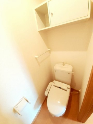 【トイレ】 | ソレイユ新富士 | コンパクトで使いやすいトイレです