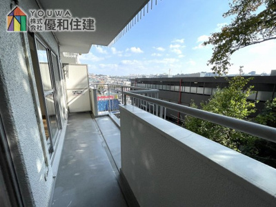 【バルコニー】 | メゾンドール朝霧